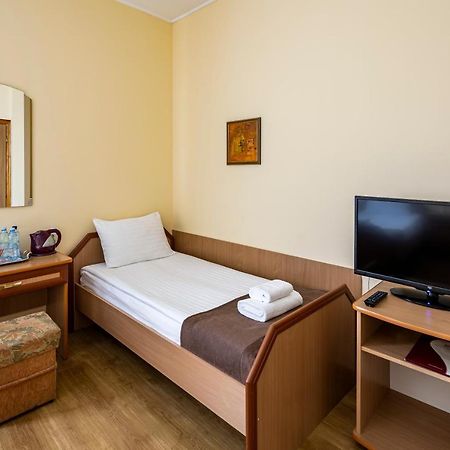 Hotel Galaktika Vinniki Kültér fotó