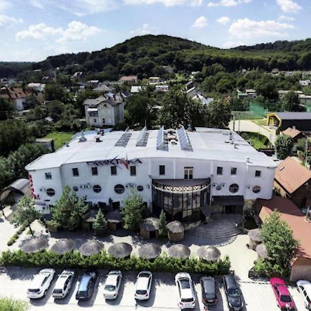 Hotel Galaktika Vinniki Kültér fotó