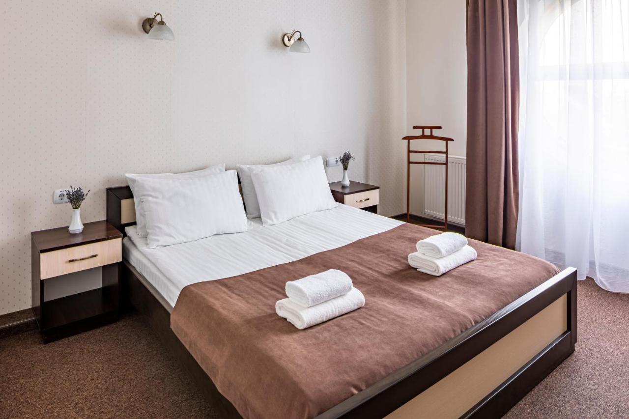 Hotel Galaktika Vinniki Kültér fotó
