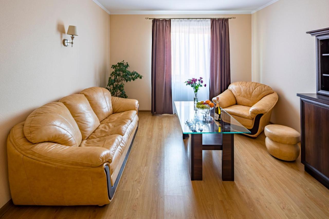 Hotel Galaktika Vinniki Kültér fotó