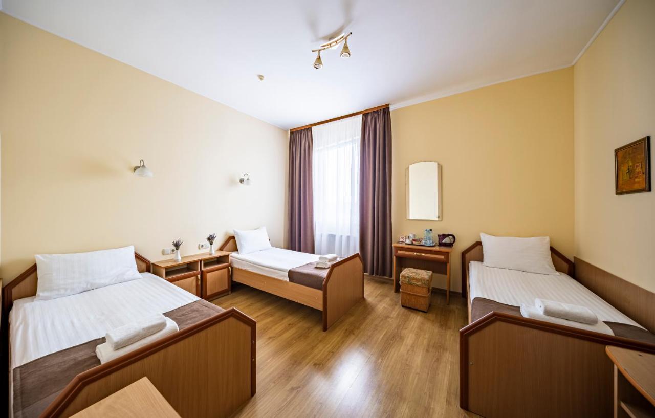 Hotel Galaktika Vinniki Kültér fotó