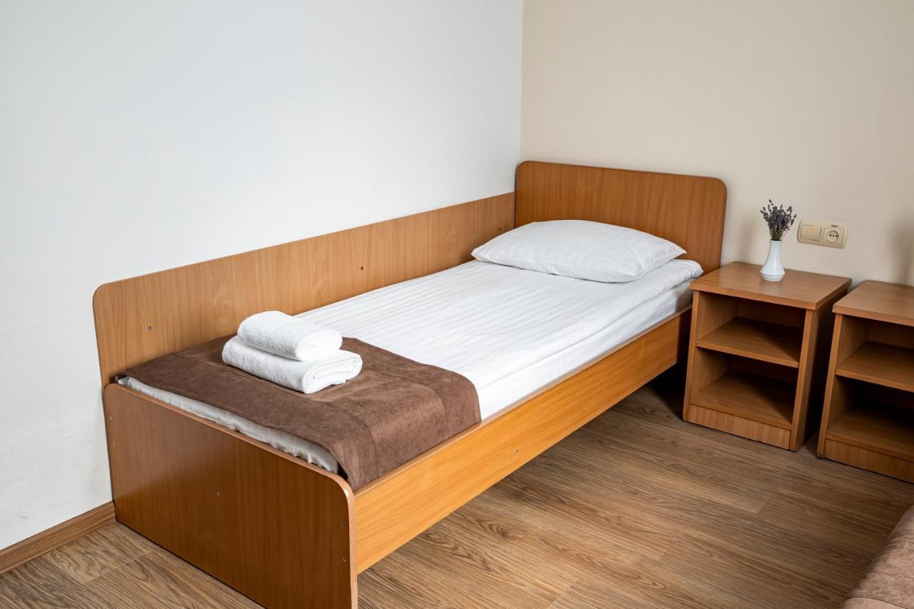Hotel Galaktika Vinniki Kültér fotó
