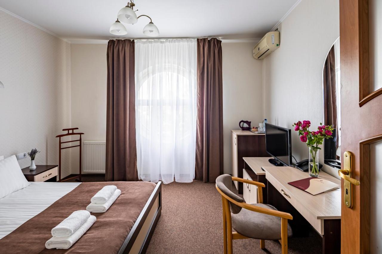 Hotel Galaktika Vinniki Kültér fotó
