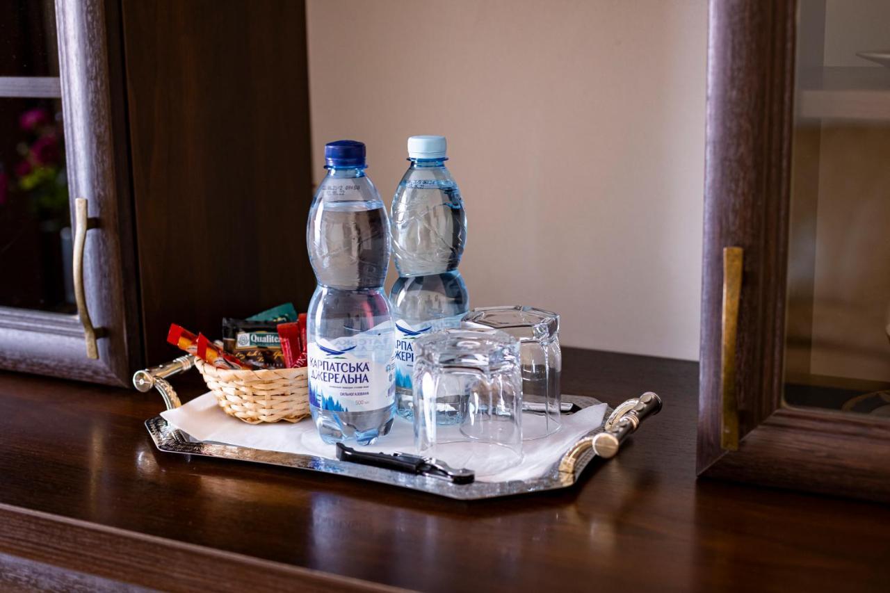 Hotel Galaktika Vinniki Kültér fotó