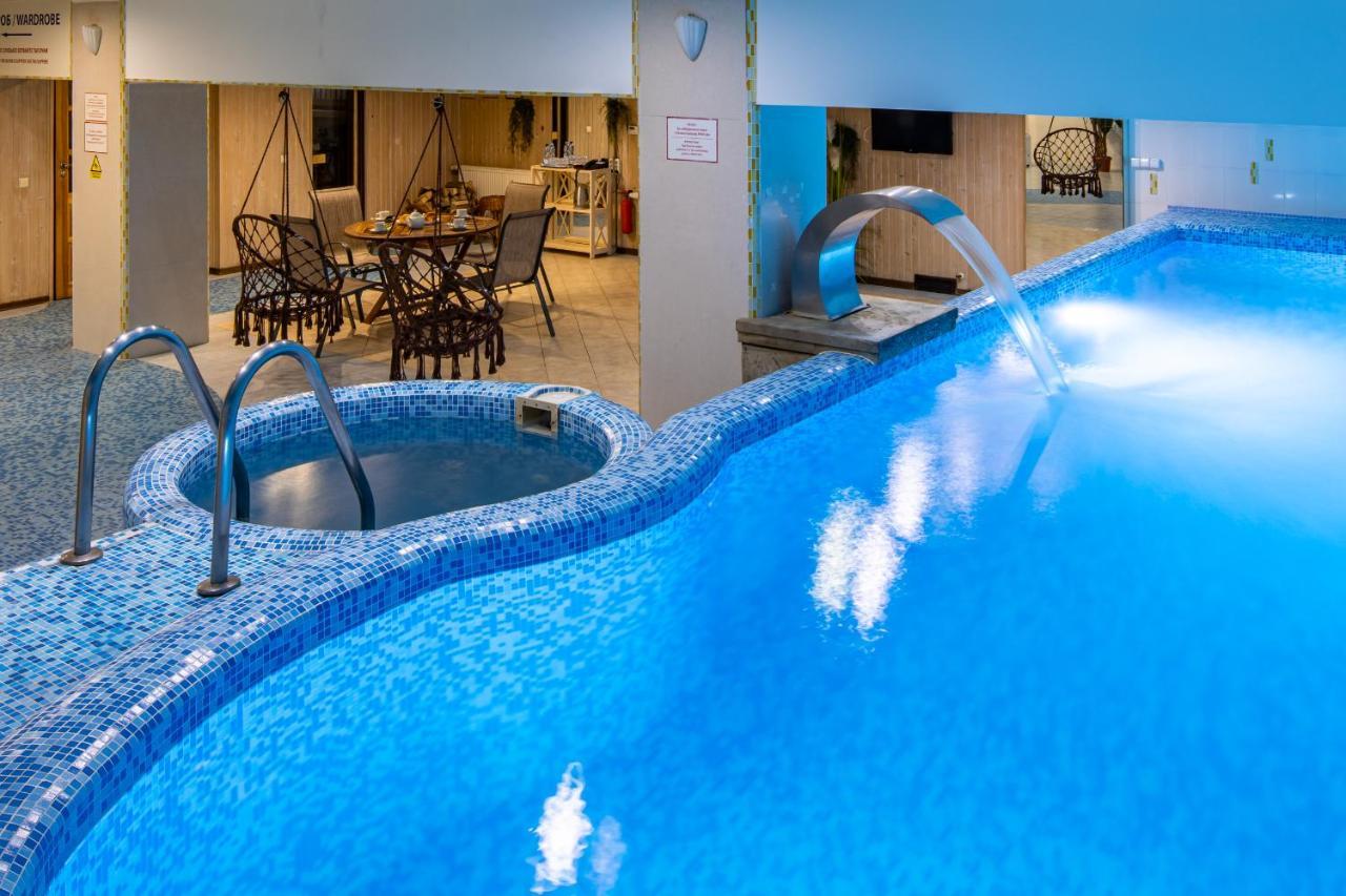 Hotel Galaktika Vinniki Kültér fotó
