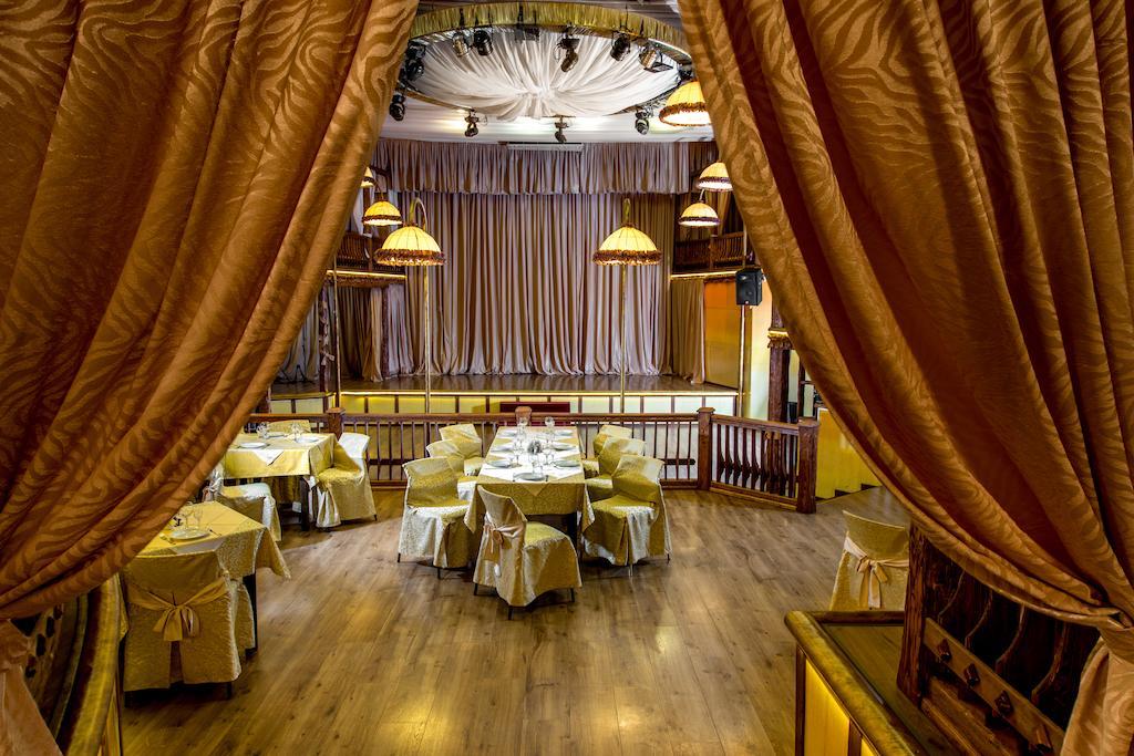 Hotel Galaktika Vinniki Kültér fotó